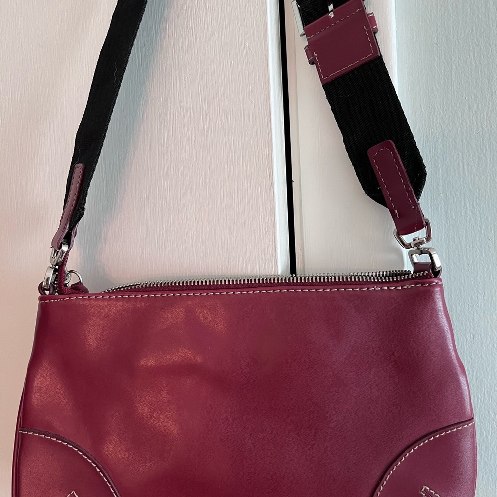Nine West red faux leather mini bag with adjustable shoulder strap - Picture 2 of 7